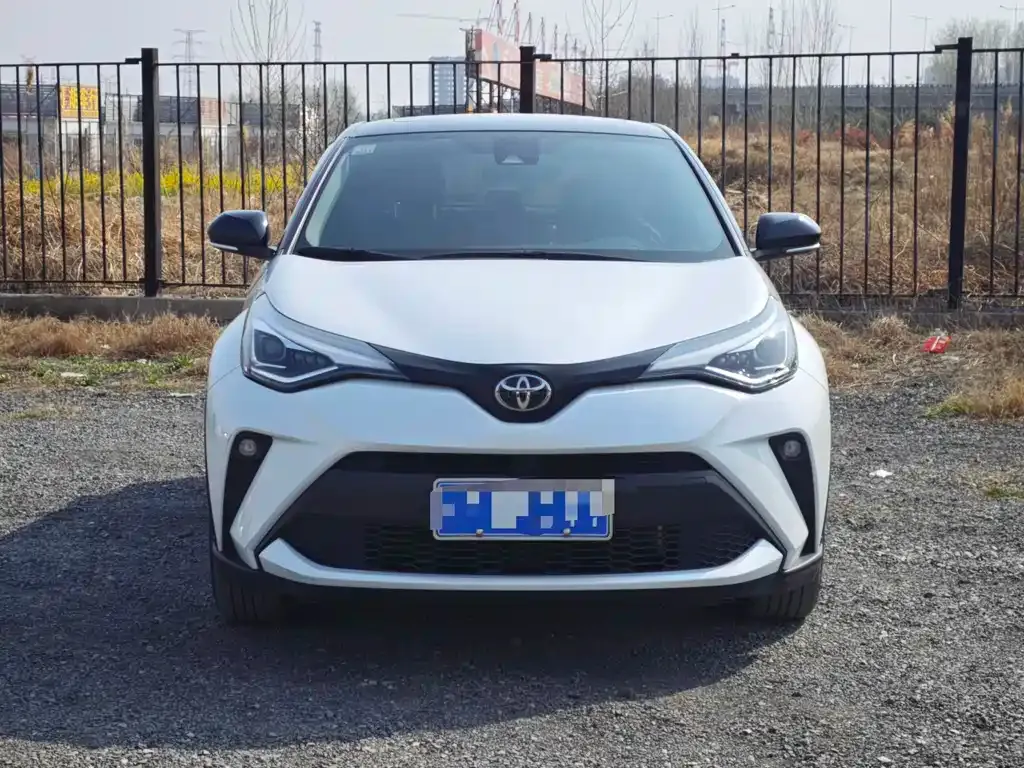 Toyota C-HR — фото 5