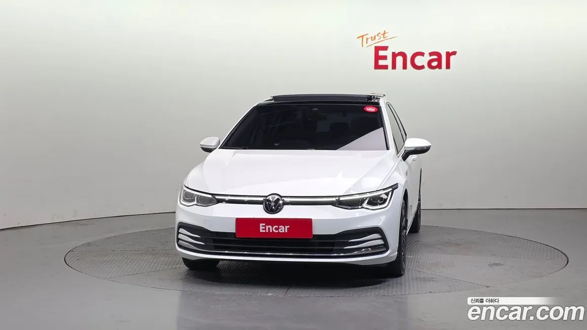 Volkswagen Golf 2023 из KR, фото 3