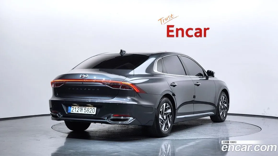 Hyundai Grandeur 2022 из KR, фото 7