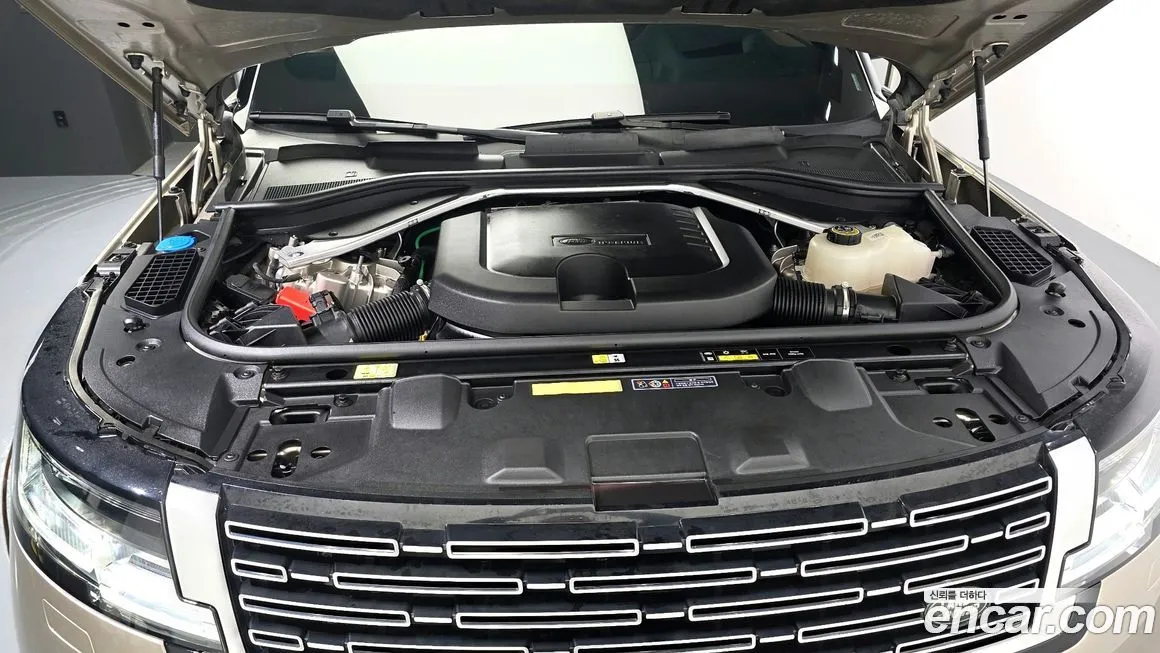 Land Rover Range Rover 2024 из KR, фото 10