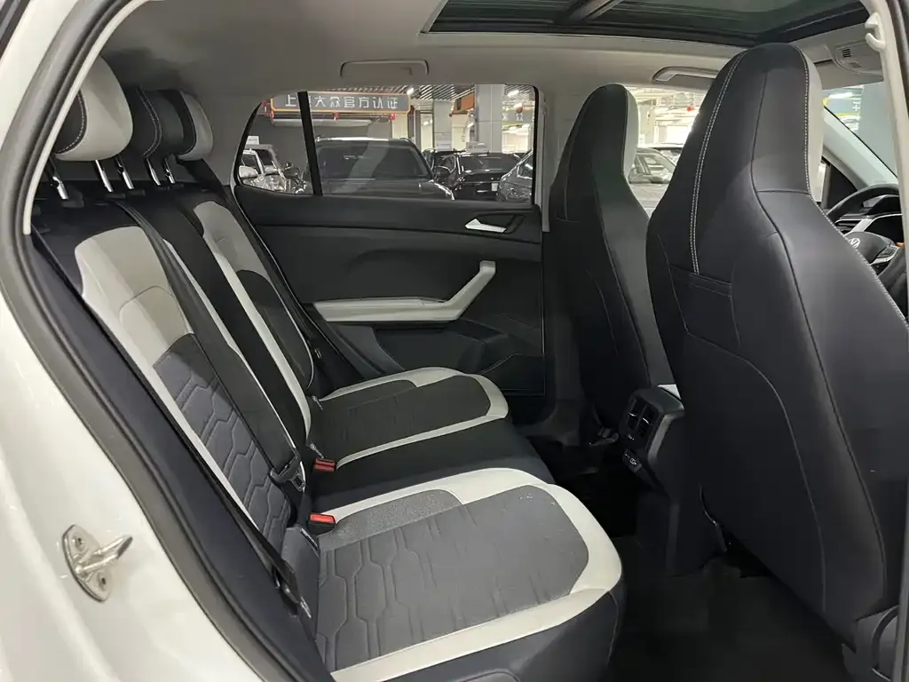 Volkswagen Tharu 2025 из CN, фото 10