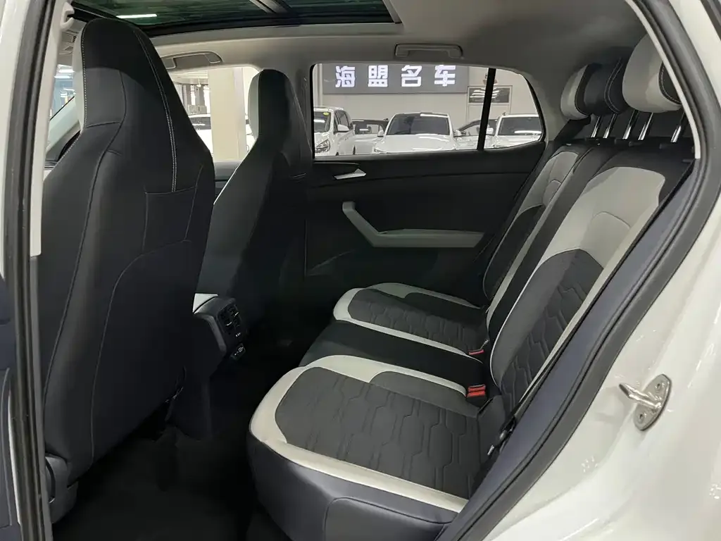 Volkswagen Tharu 2025 из CN, фото 2