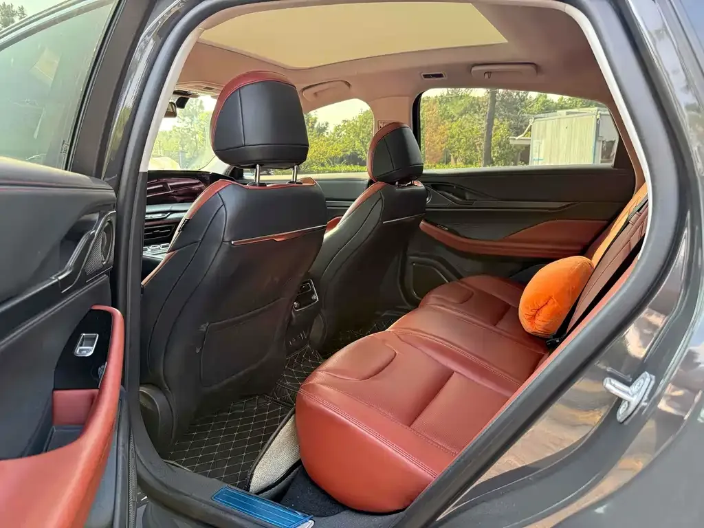 Lincoln Z 2022 из CN, фото 3