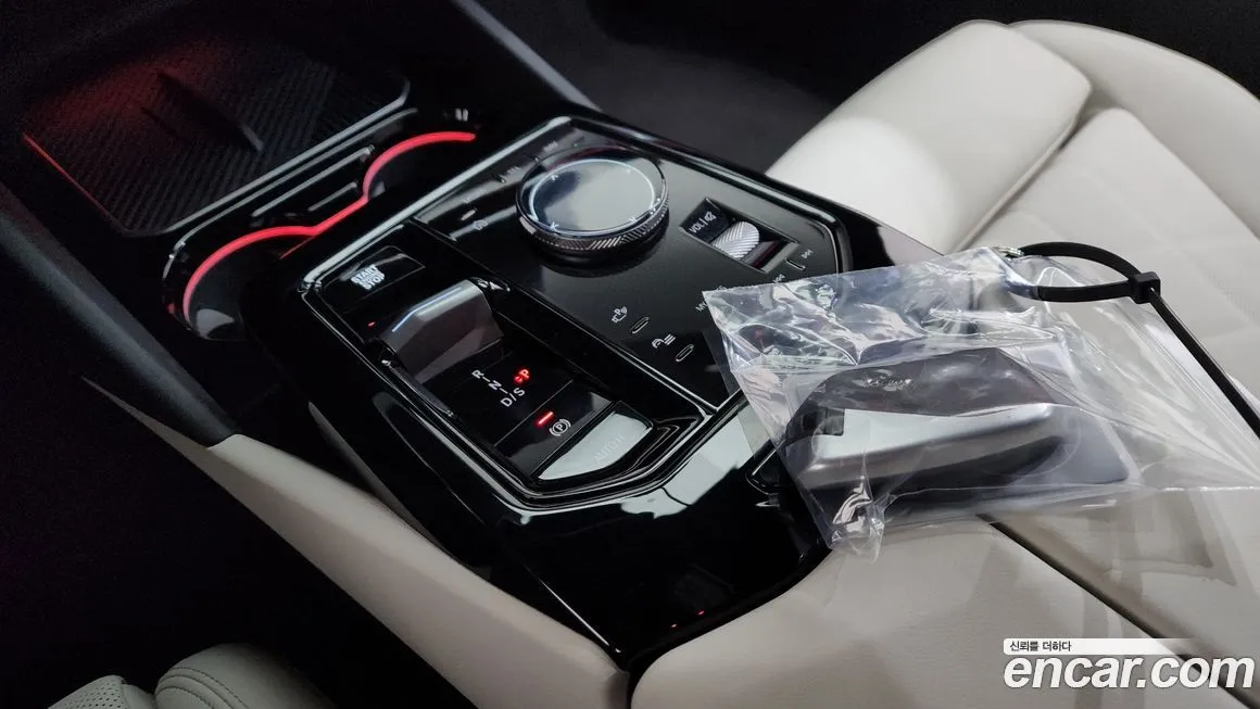 BMW 5-Series 2025 из KR, фото 9