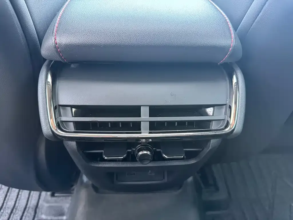 Ford Mondeo 2023 из CN, фото 4