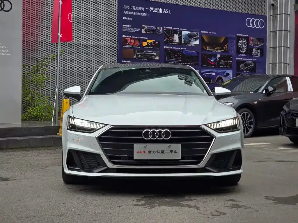 Audi A7 2021 из CN, фото 8