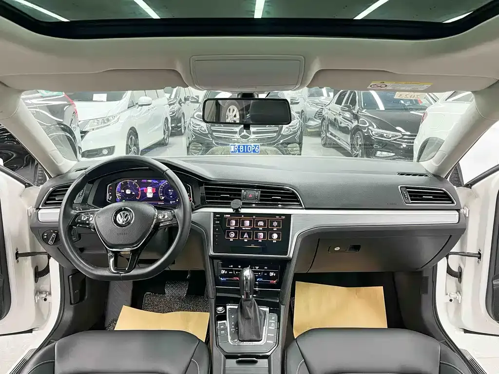 Volkswagen Lamando 2021 из CN, фото 8
