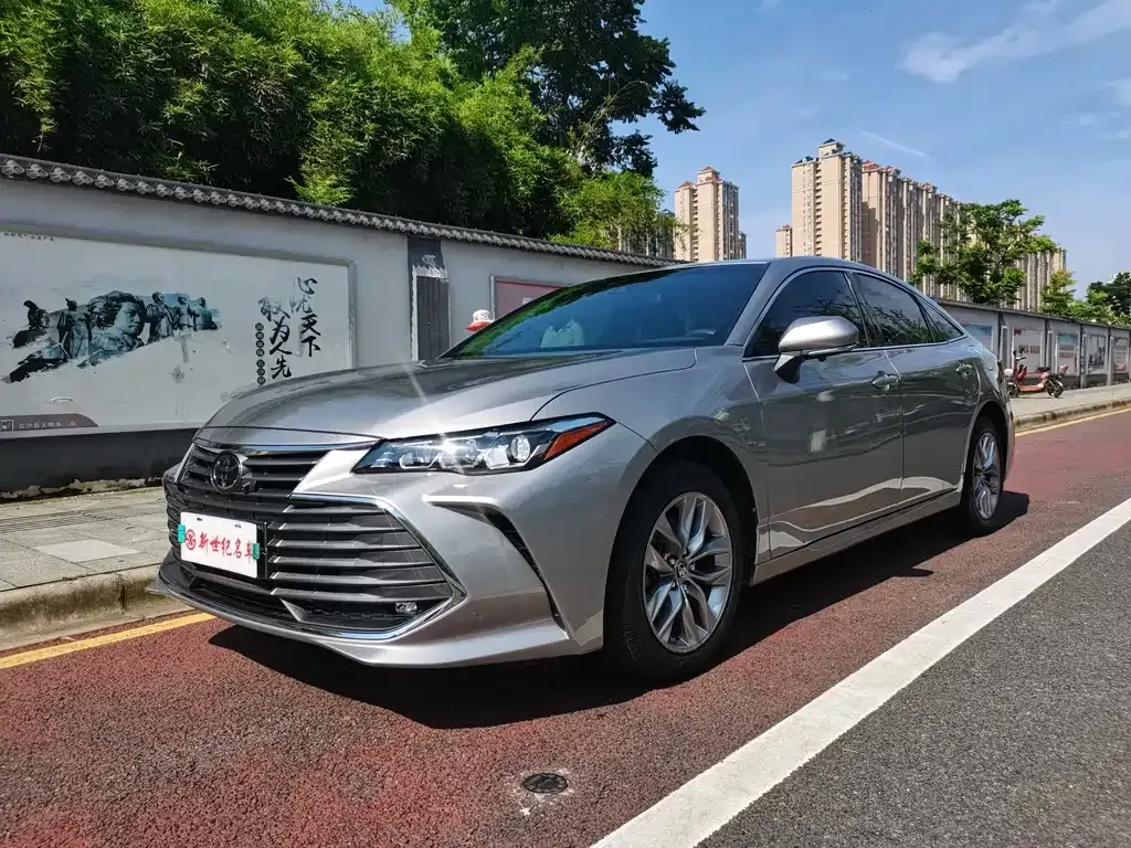 Toyota Avalon 2021 из CN, фото 1