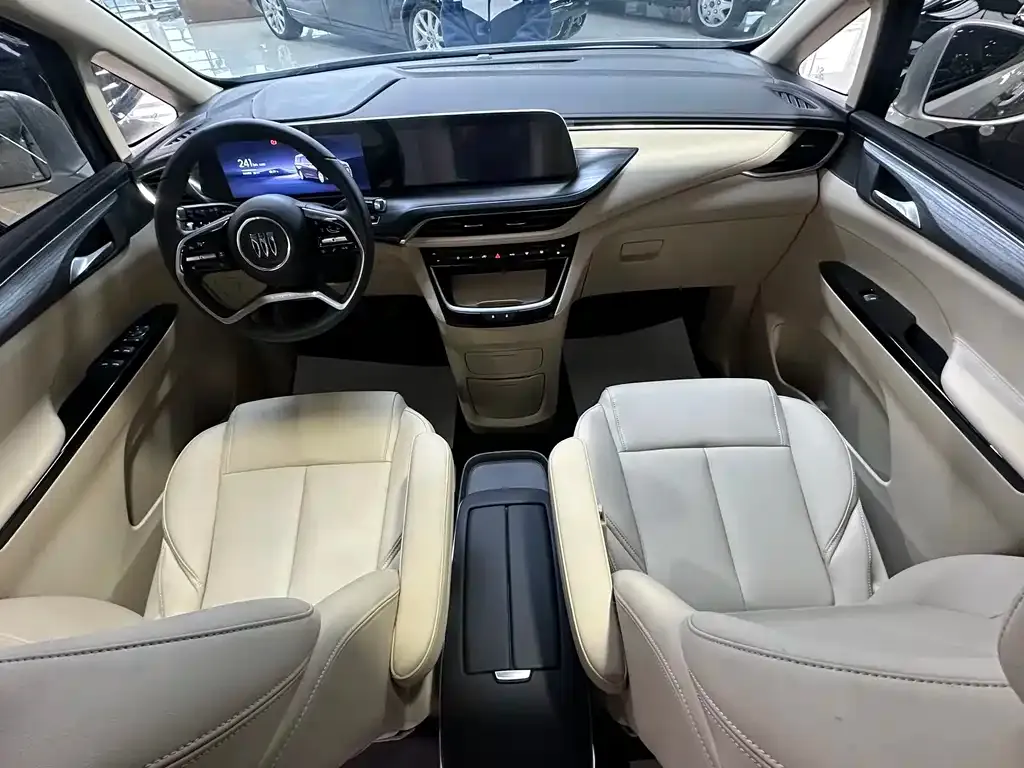 Buick GL8 Hybrid — фото 8