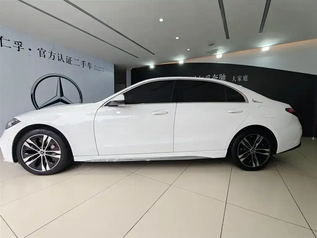 Mercedes-Benz C-Class New Energy 2024 из CN, фото 8