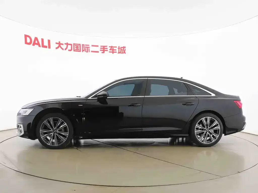 Audi A6L 2024 из CN, фото 2