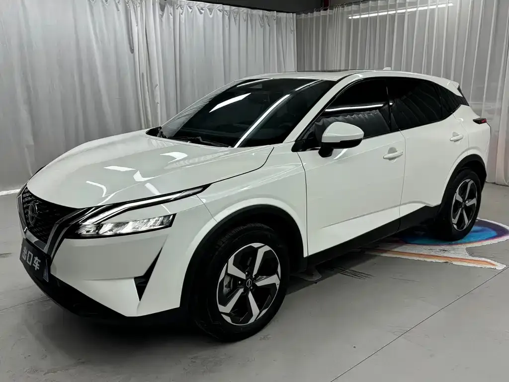 Nissan Qashqai — фото 1