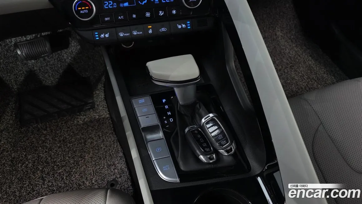 Hyundai AVANTE — фото 3