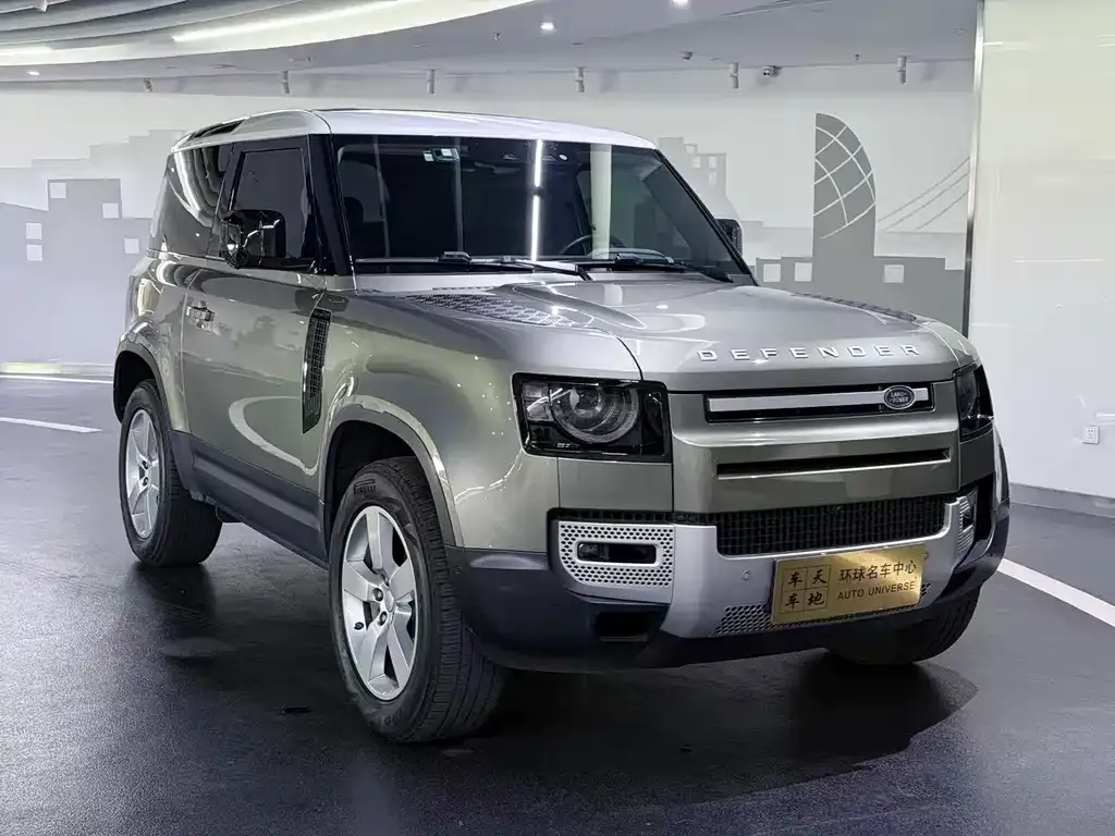 Land Rover Defender — фото 7