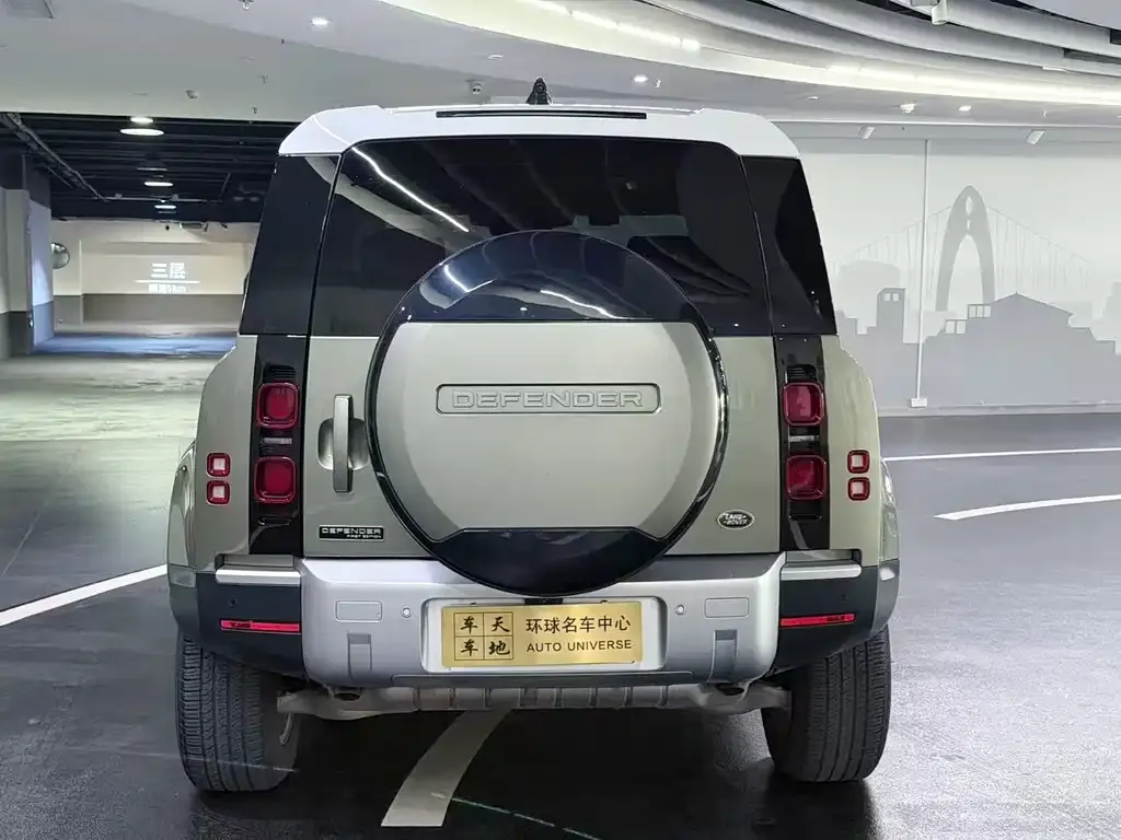 Land Rover Defender — фото 4