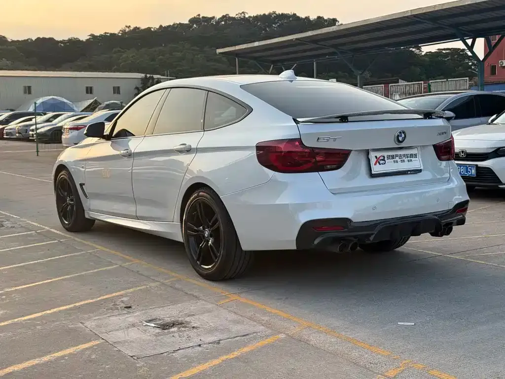 BMW 3 Series GT — фото 3