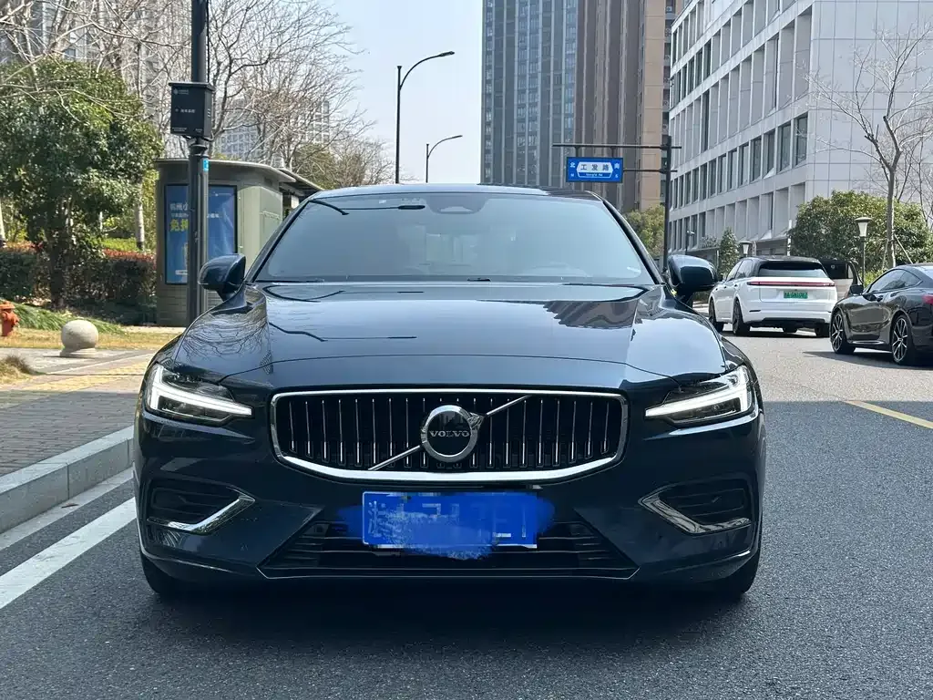 Volvo S60