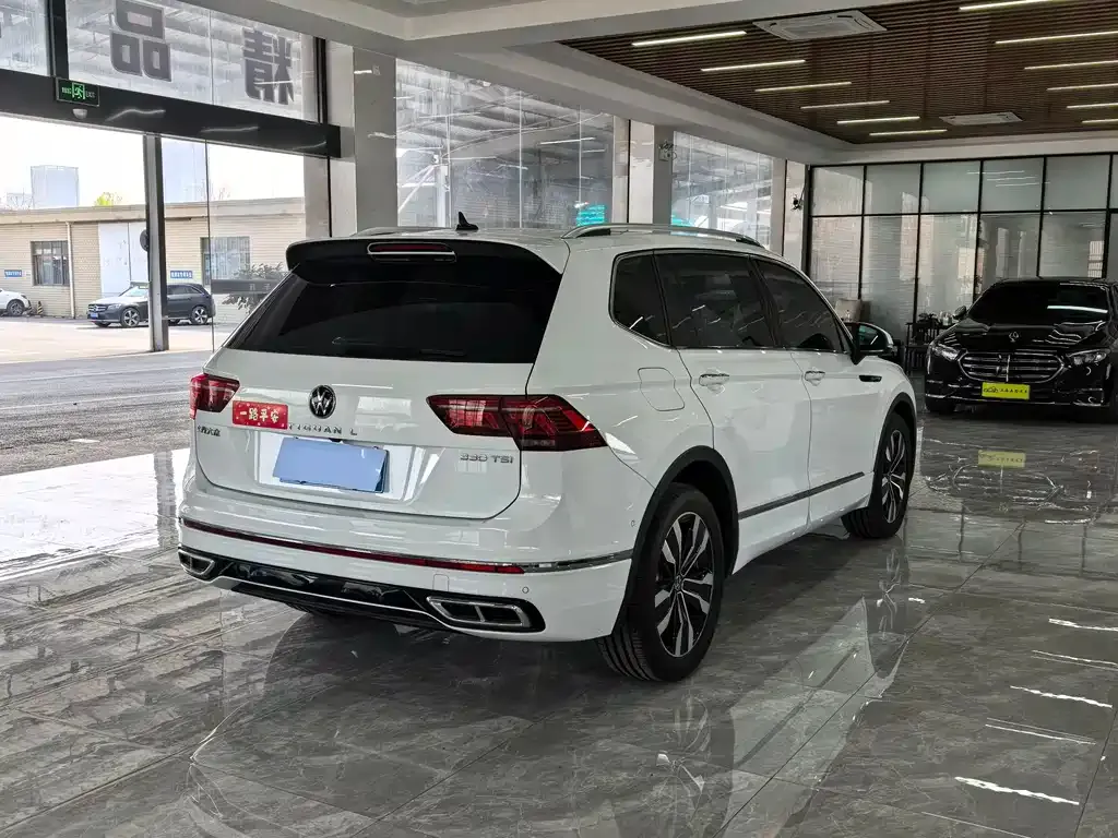 Volkswagen Tiguan L 2022 из CN, фото 9