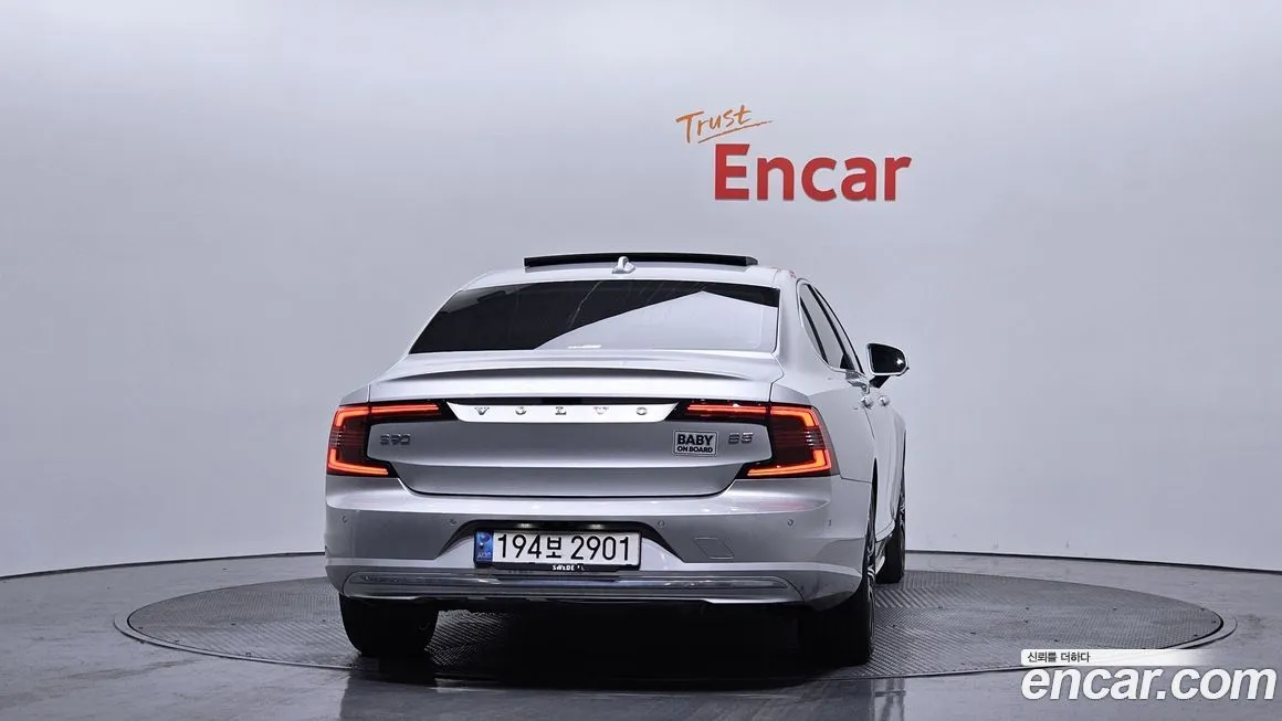 Volvo S90 2021 из KR, фото 6