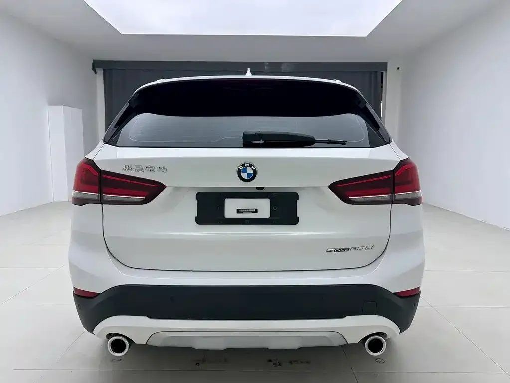 BMW X1 — фото 6