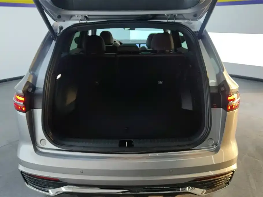 Geely Xingyue L 2022 из CN, фото 6