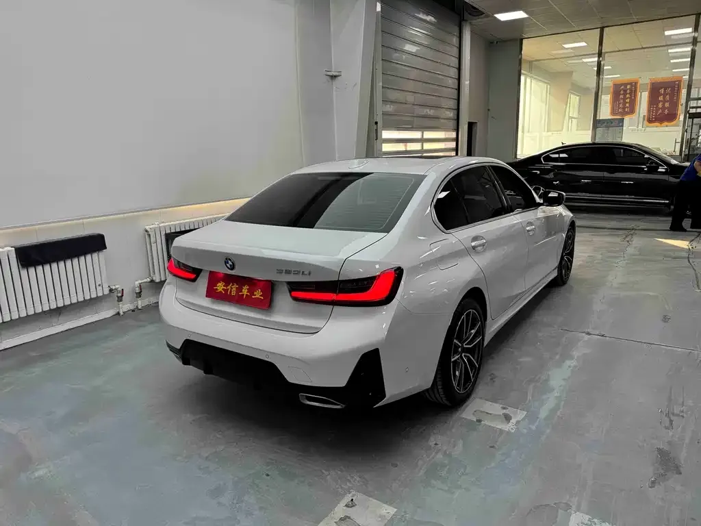 BMW 3 Series — фото 10