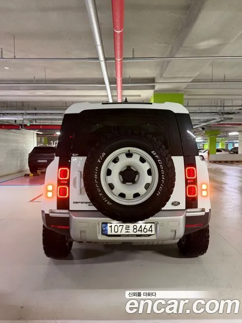 Land Rover Defender 2023 из KR, фото 1