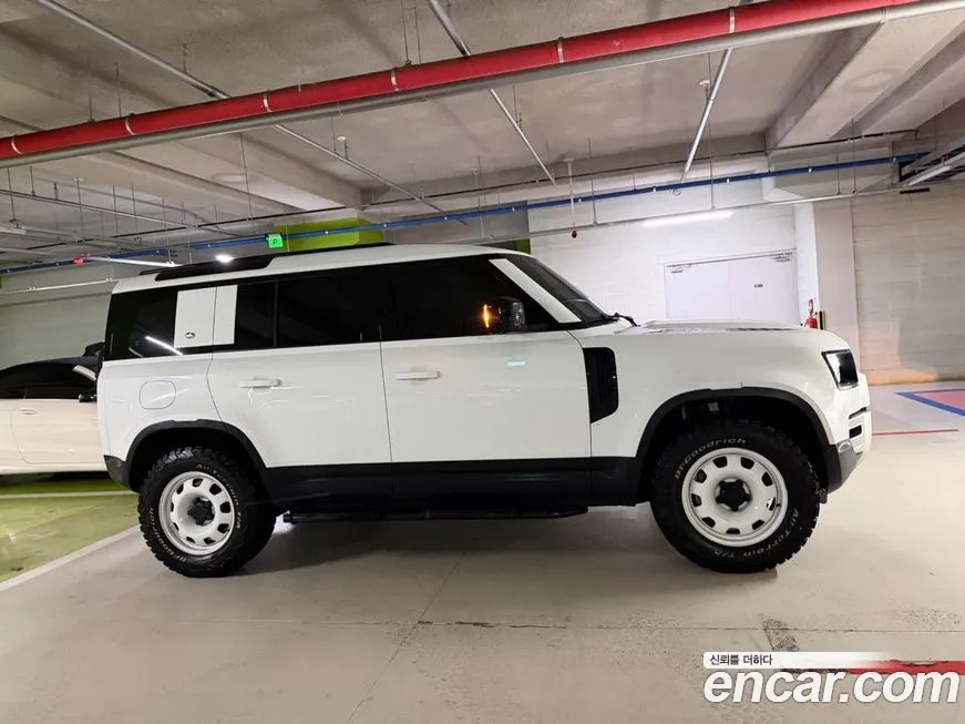 Land Rover Defender 2023 из KR, фото 3