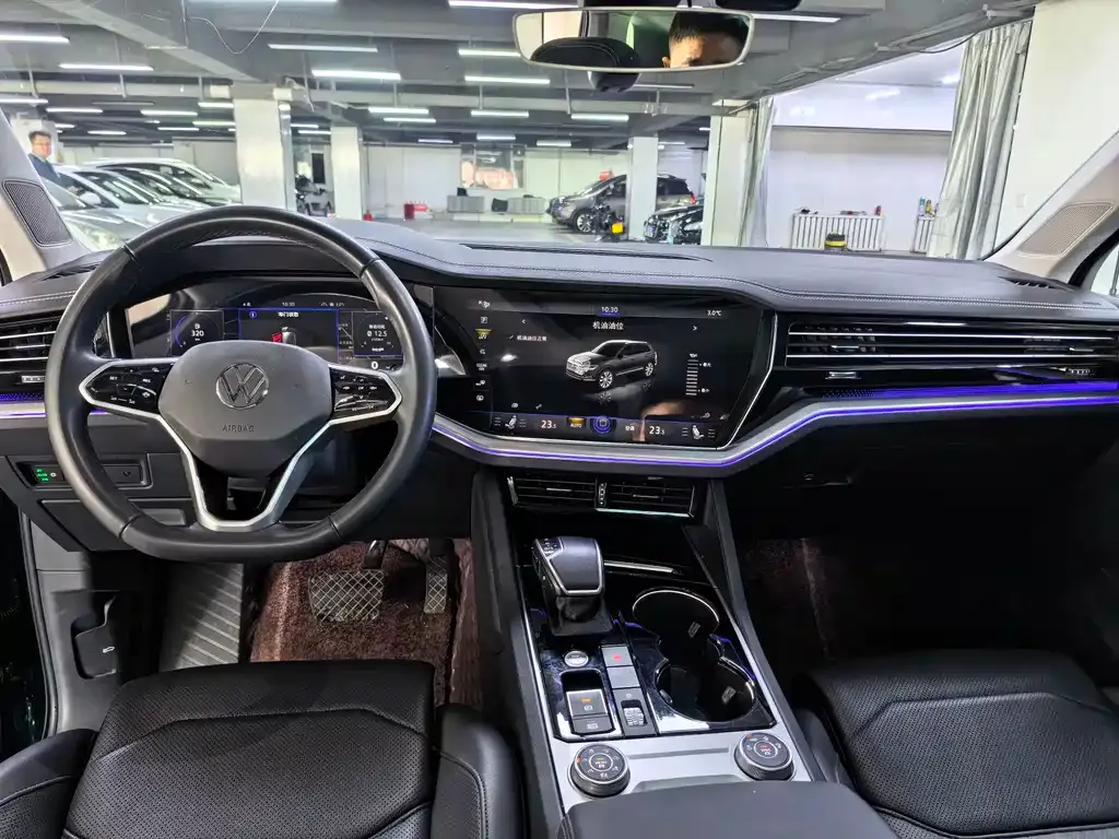 Volkswagen Touareg 2023 из CN, фото 7