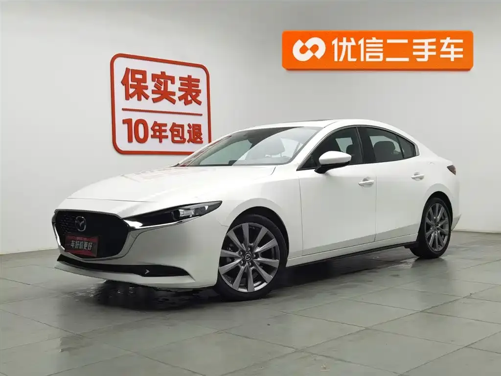 Mazda 3 Axela 2022 из CN, фото 1