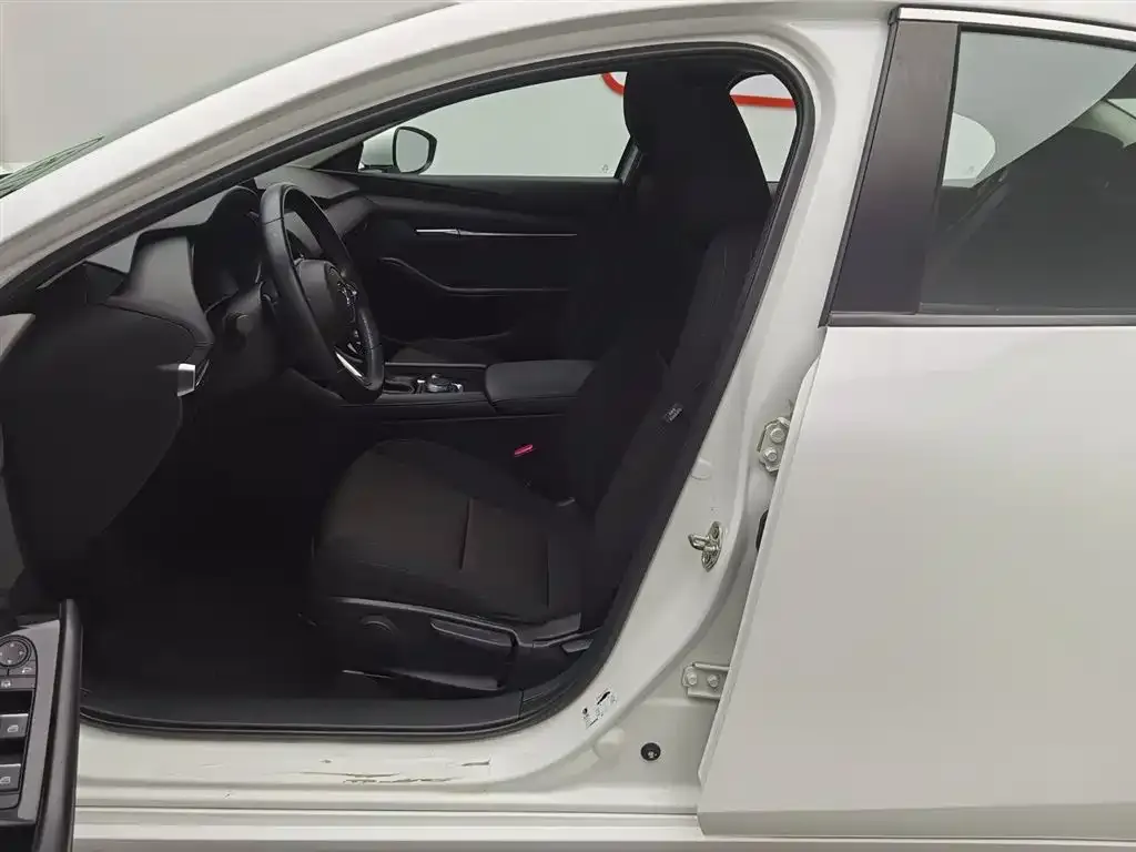Mazda 3 Axela 2022 из CN, фото 8