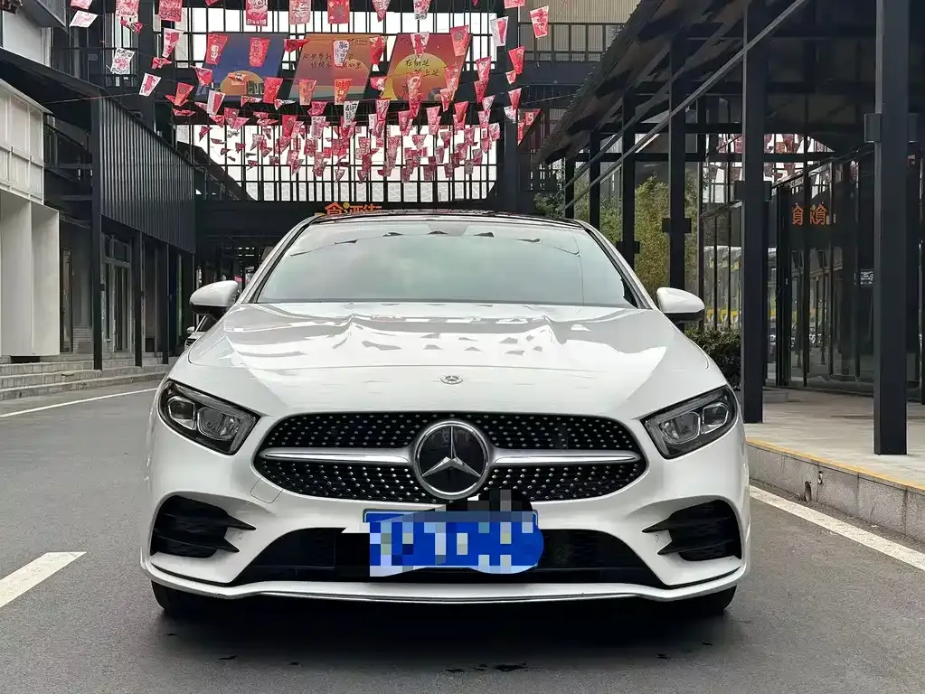 Mercedes-Benz A-Class 2023 из CN, фото 5