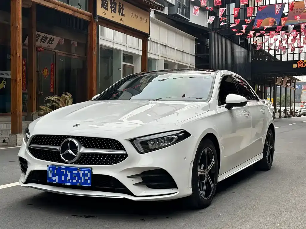 Mercedes-Benz A-Class 2023 из CN, фото 6