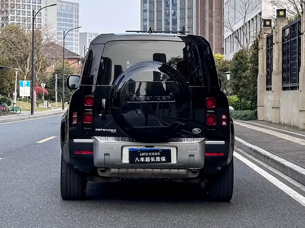 Land Rover Defender — фото 3