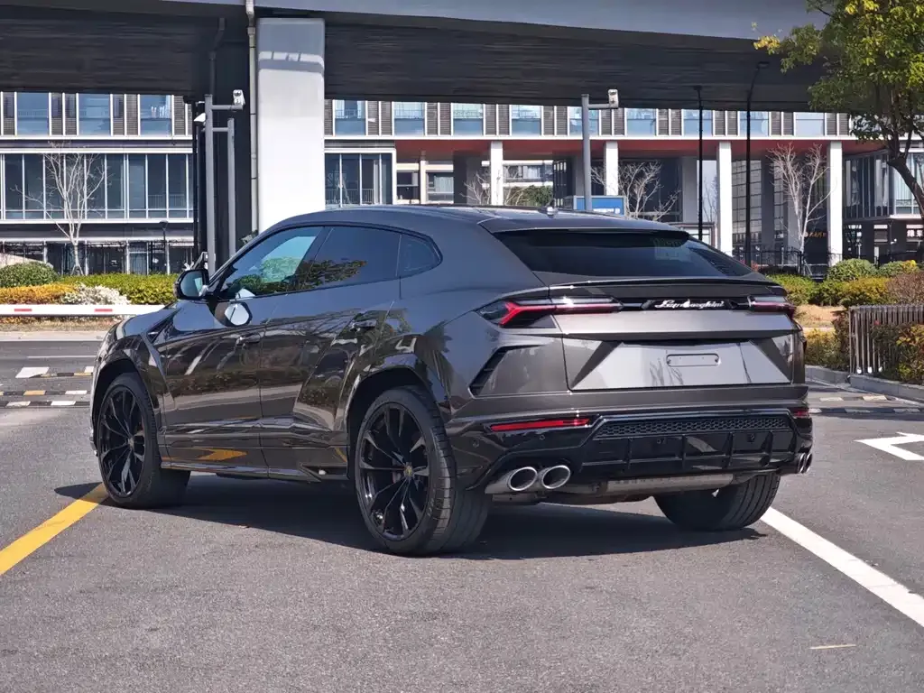 Lamborghini Urus 2022 из CN, фото 8