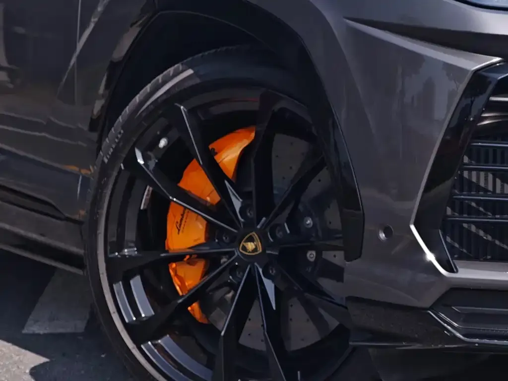 Lamborghini Urus 2022 из CN, фото 2