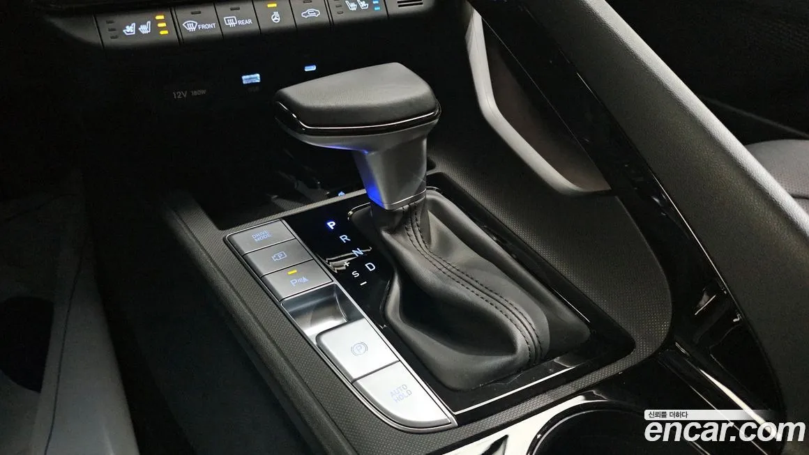 Hyundai AVANTE — фото 2