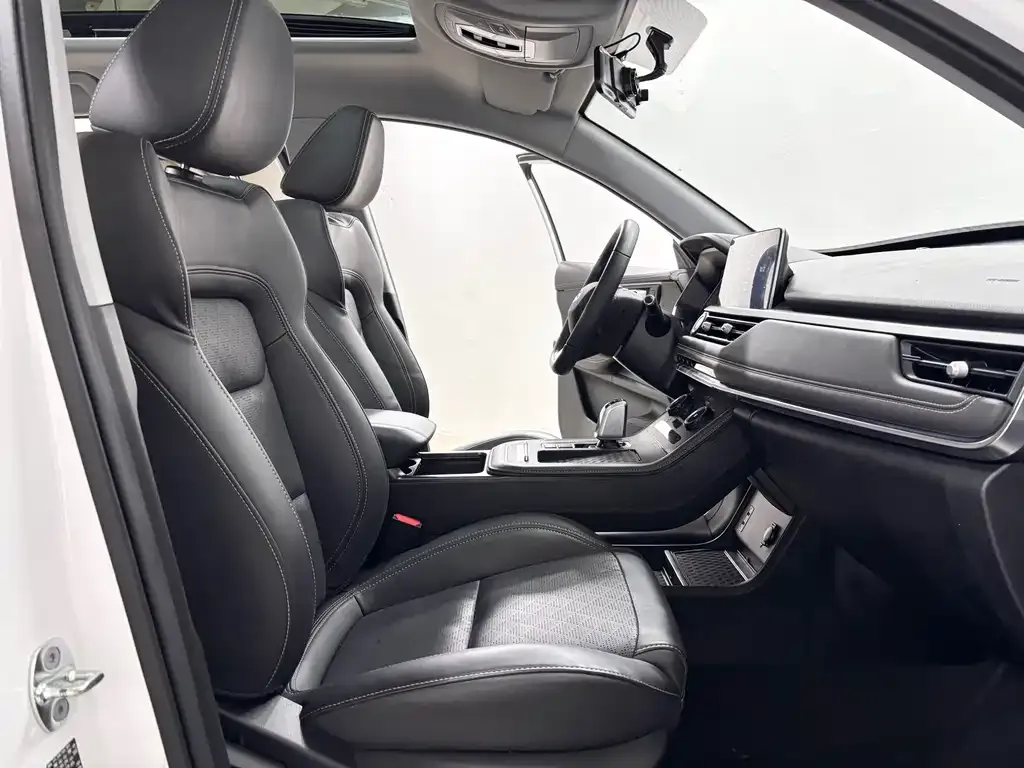 Chery Tiggo 8 2023 из CN, фото 7