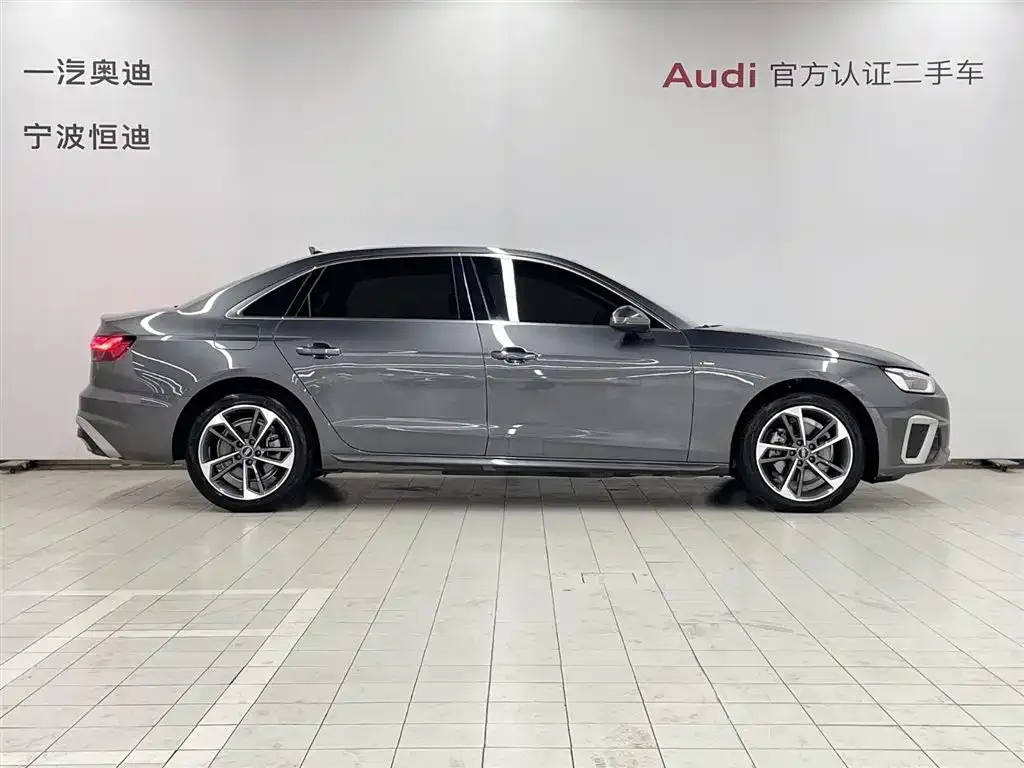 Audi A4L — фото 10