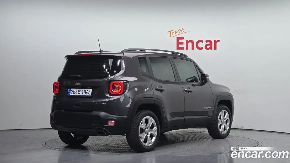 Jeep Renegade 2021 из KR, фото 4