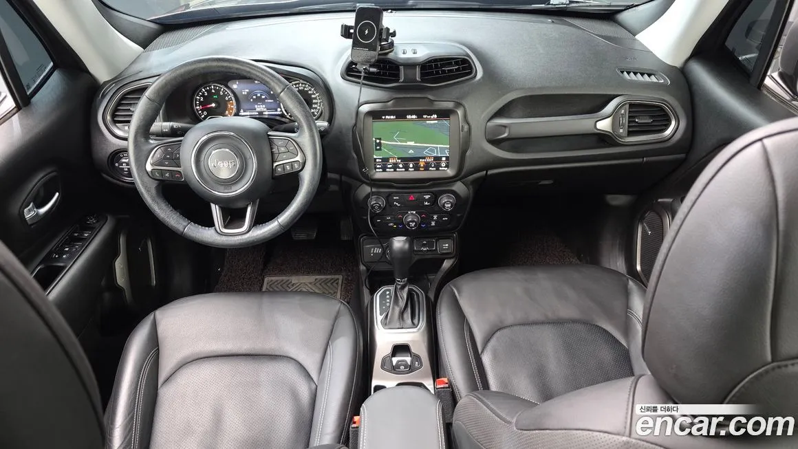 Jeep Renegade 2021 из KR, фото 7
