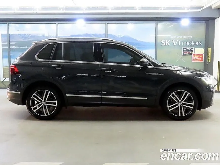 Volkswagen Tiguan 2021 из KR, фото 8