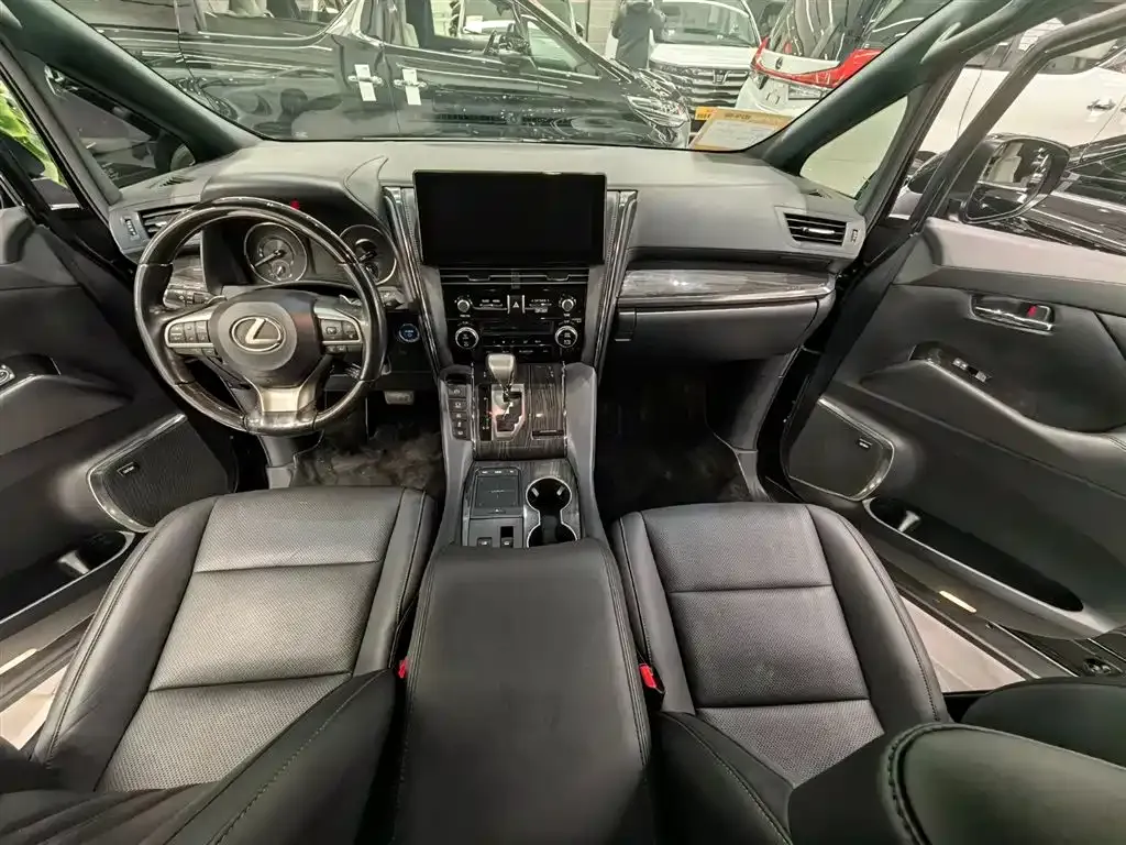 Lexus LM 2021 из CN, фото 4