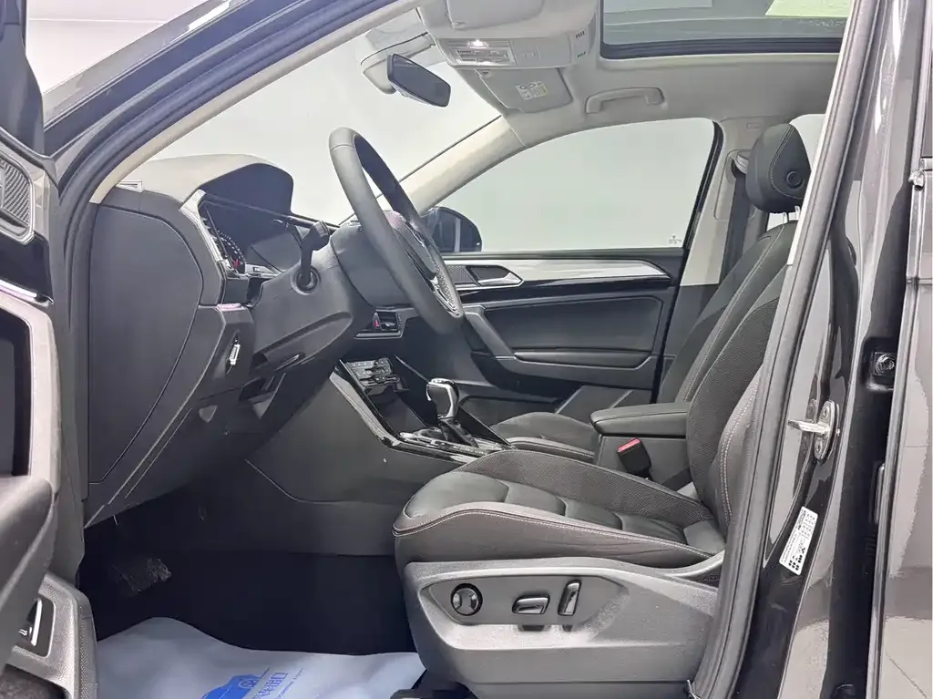 Volkswagen Tayron 2022 из CN, фото 3