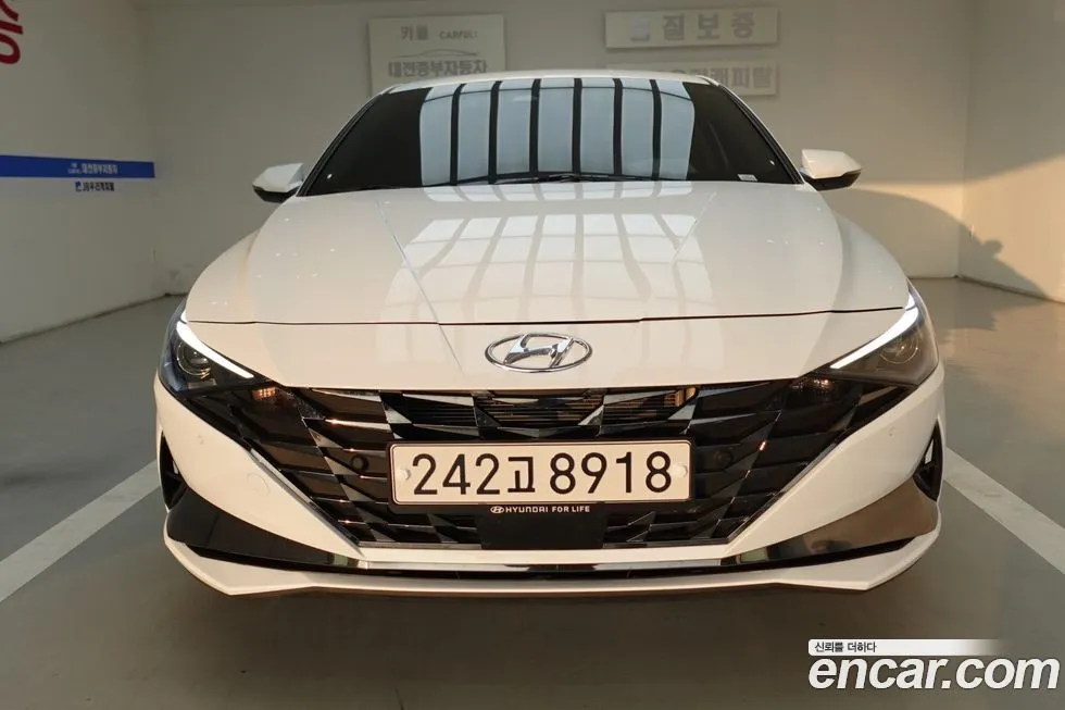 Hyundai AVANTE — фото 2