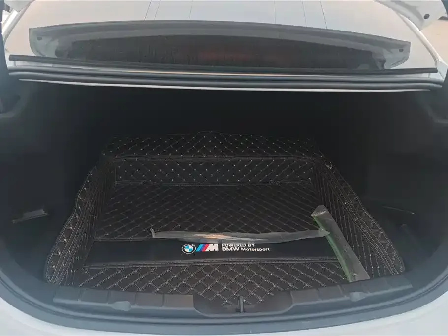 BMW 1 Series — фото 10