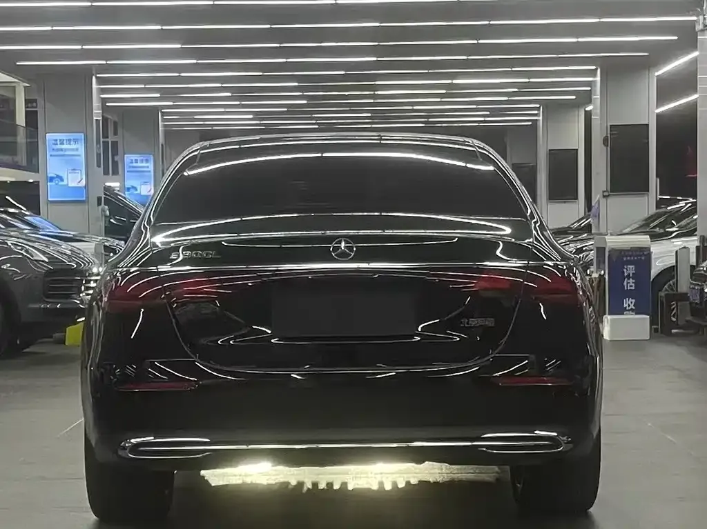 Mercedes-Benz E-Class 2025 из CN, фото 6