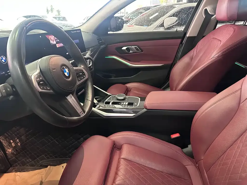 BMW 3 Series 2024 из CN, фото 3