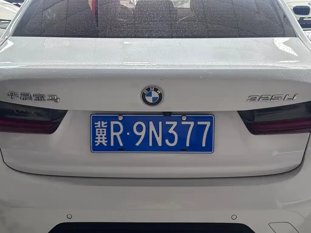 BMW 3 Series 2024 из CN, фото 7