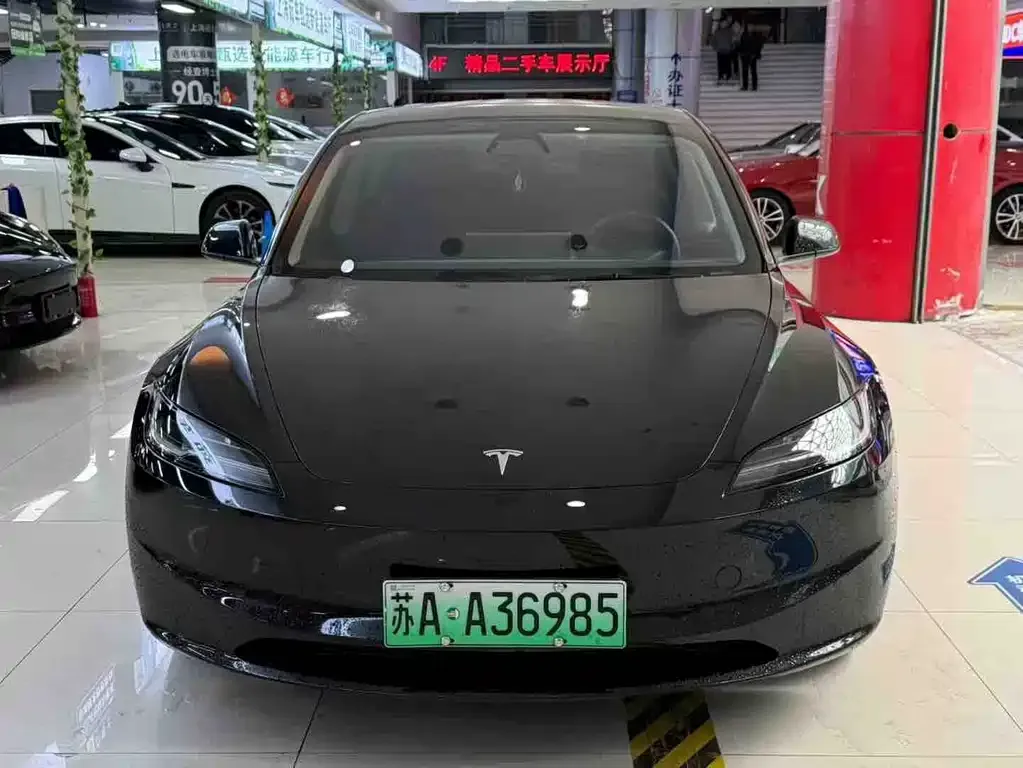 Tesla Model 3 2023 из CN, фото 8